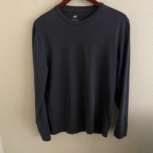 H&M Mens gray longsleeve shirt. M